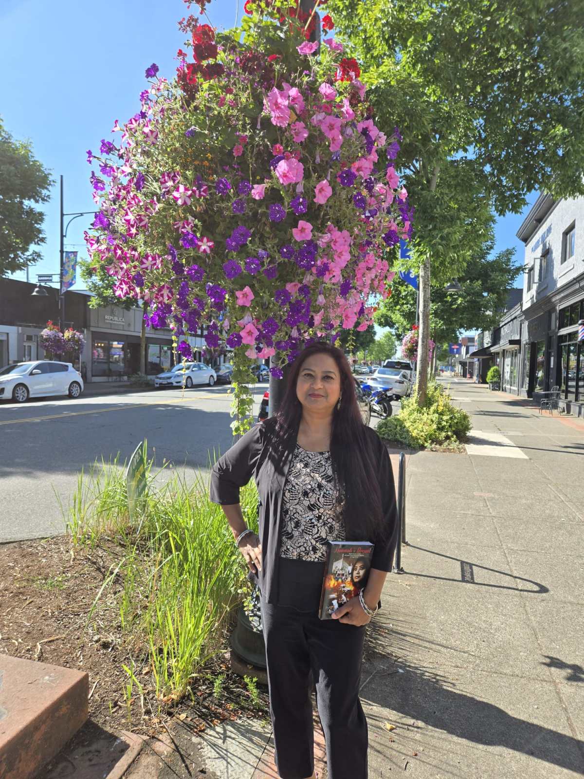 Hannah Ratnam gallery slide 10